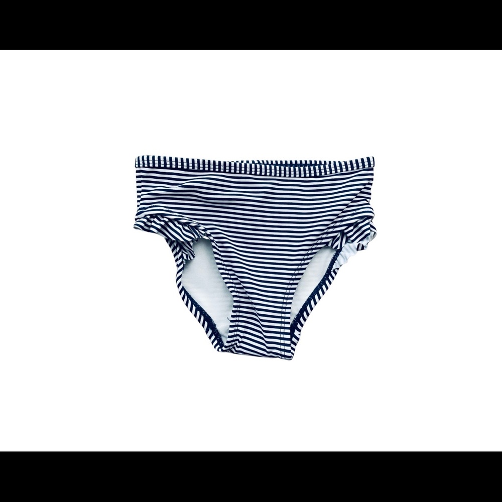 Swimsuit - Picture 3 of 3